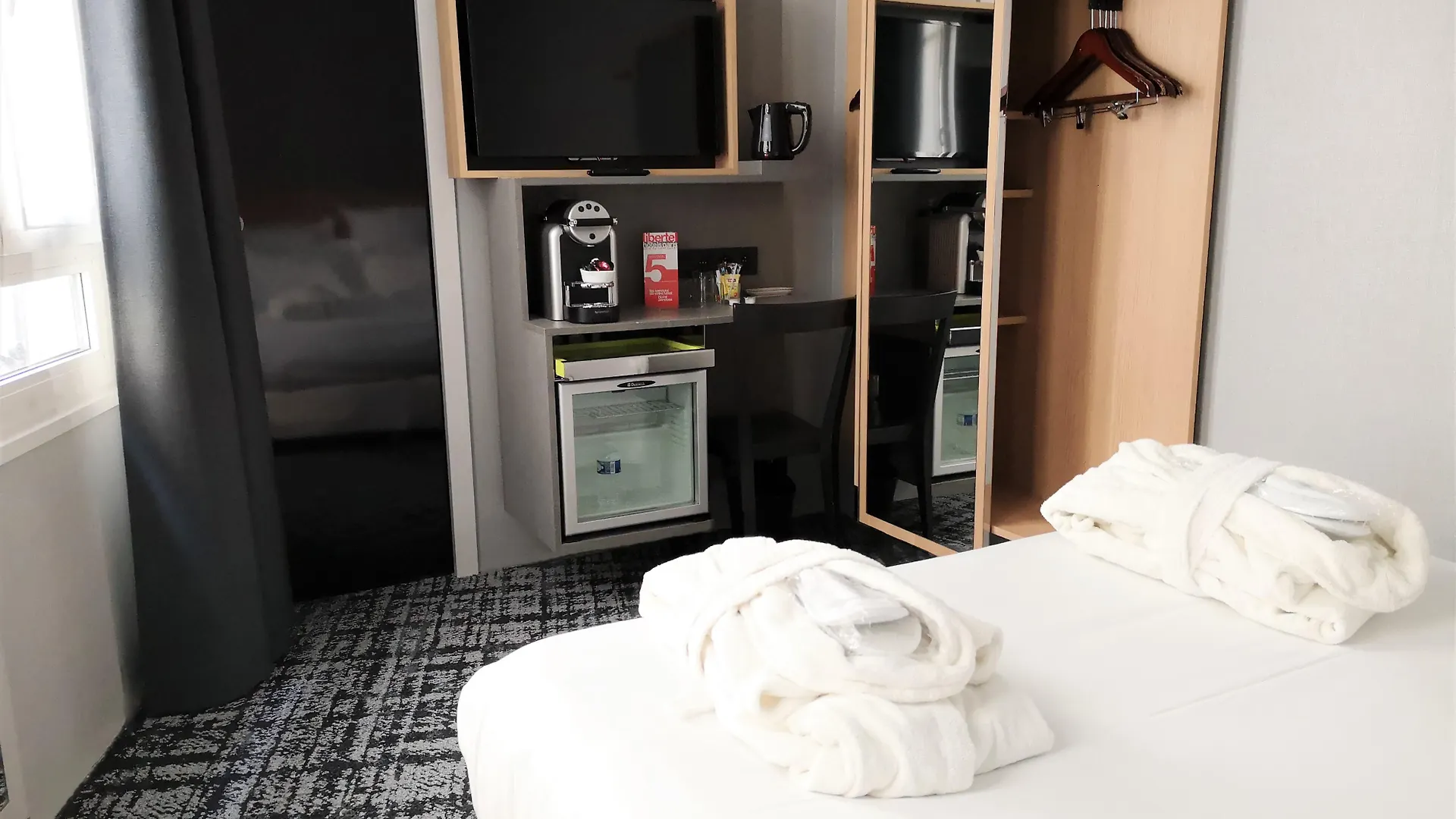 Libertel Gare Du Nord Suede Hotel París