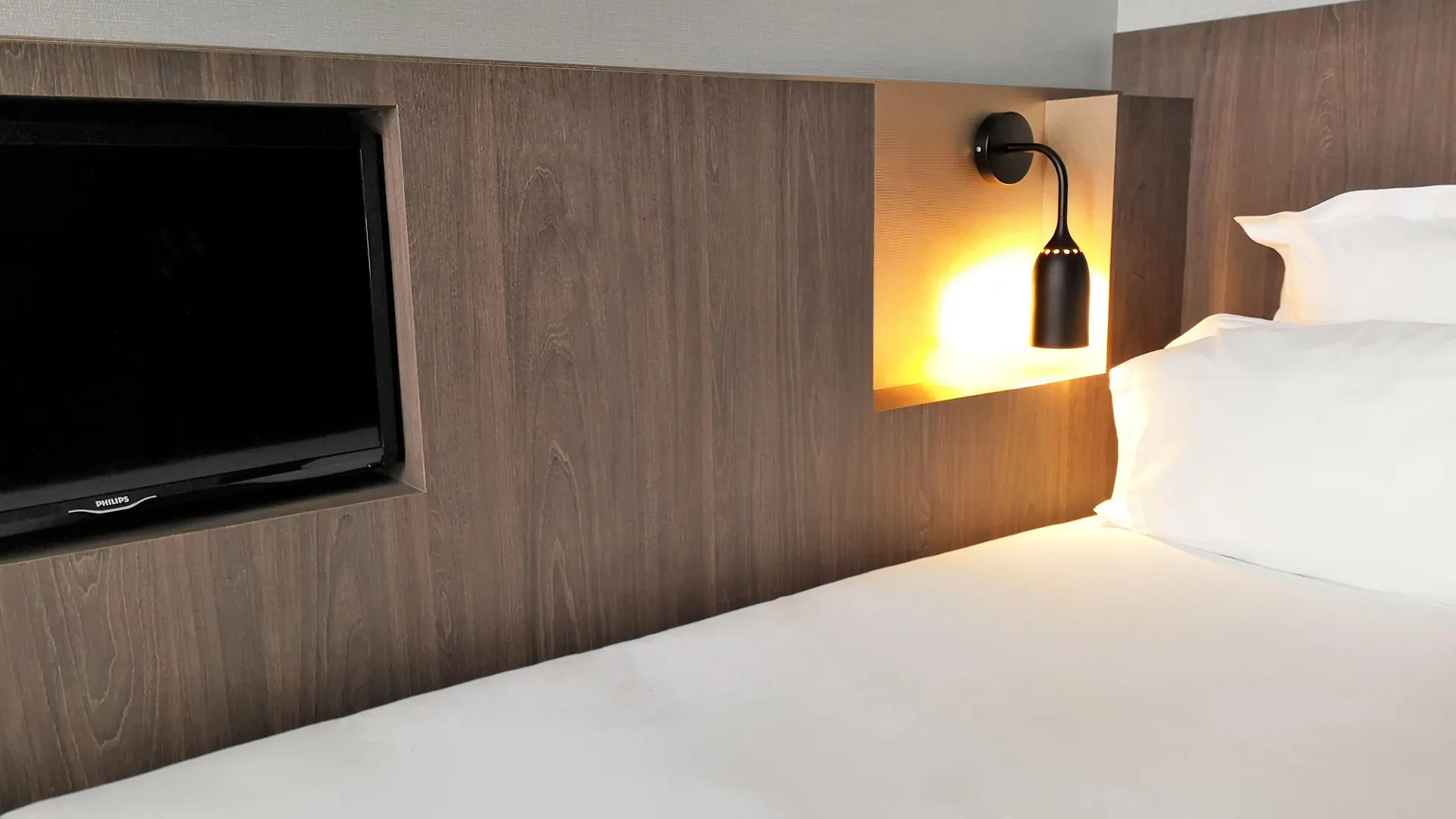 Libertel Gare Du Nord Suede Hotel París