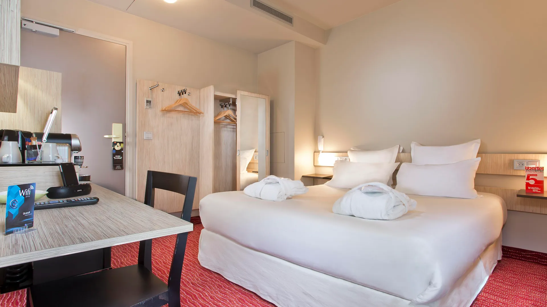Libertel Gare Du Nord Suede Hotel Paris