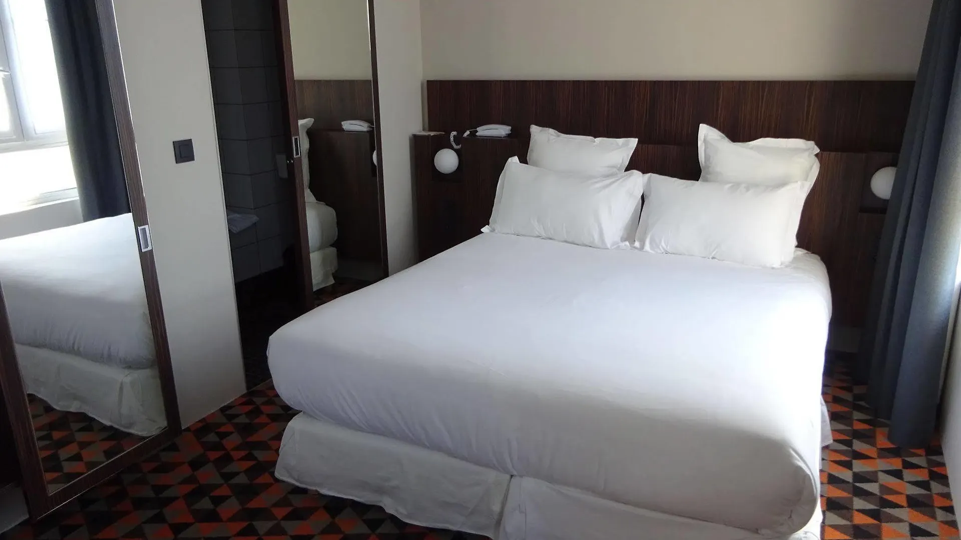 Libertel Gare Du Nord Suede Hotel Paris